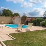 בית נופש Gorgeous In Pons De Mauchien Saint-Pons-de-Mauchiens